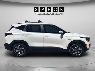 2023 Kia Seltos EX