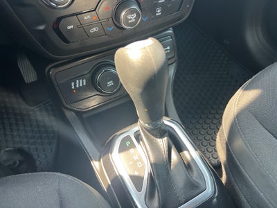 2022 Jeep Renegade Altitude