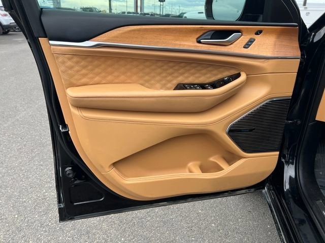 2022 Jeep Grand Cherokee L Summit