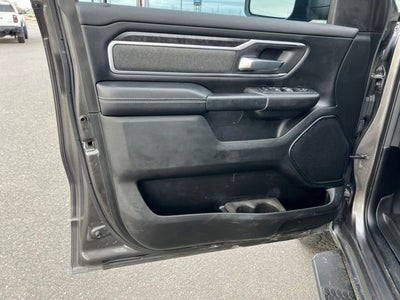 2020 RAM 1500 Big Horn Crew Cab 4x4 5'7' Box