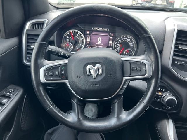 2020 RAM 1500 Big Horn Crew Cab 4x4 5'7' Box