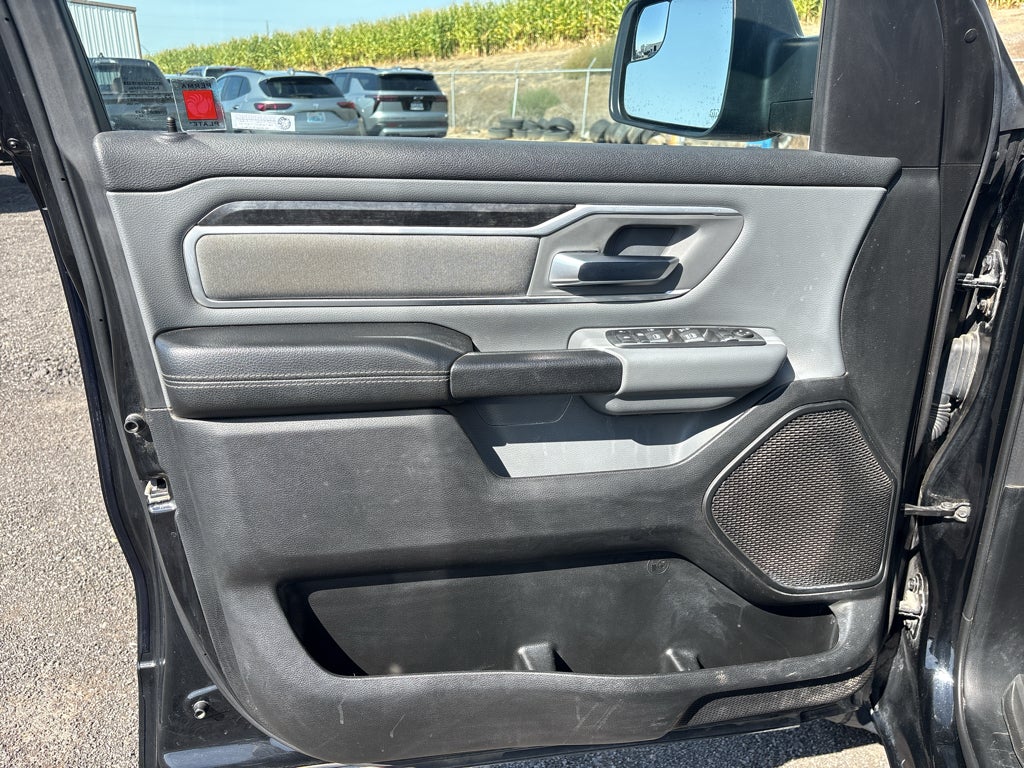 2021 RAM 1500 Big Horn Crew Cab 4x4 5'7' Box