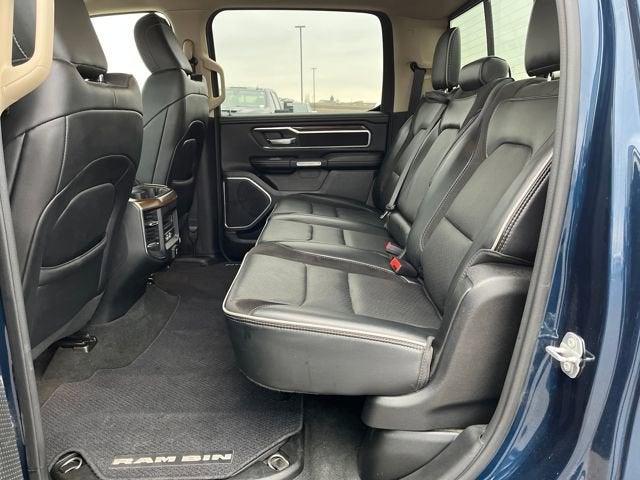 2021 RAM 1500 Laramie Crew Cab 4x4 6'4' Box