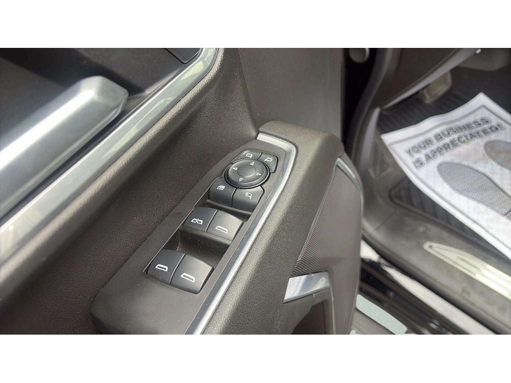 2025 Chevrolet Silverado 2500HD 4WD Crew Cab Standard Bed LT