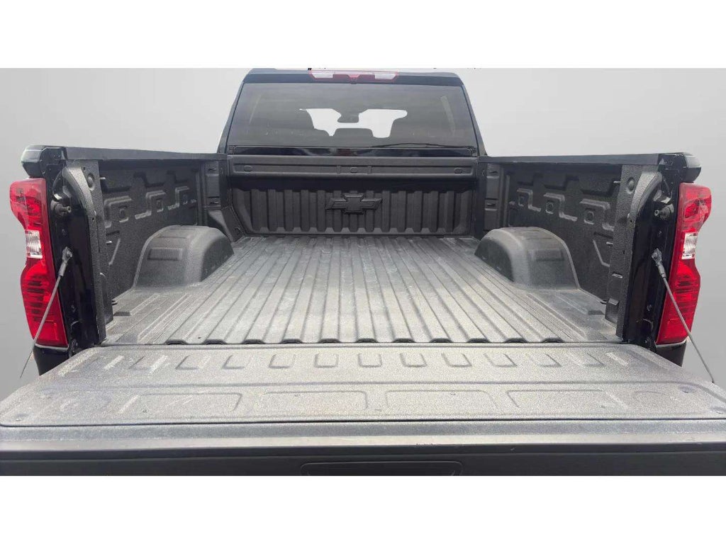2025 Chevrolet Silverado 2500HD 4WD Crew Cab Standard Bed LT