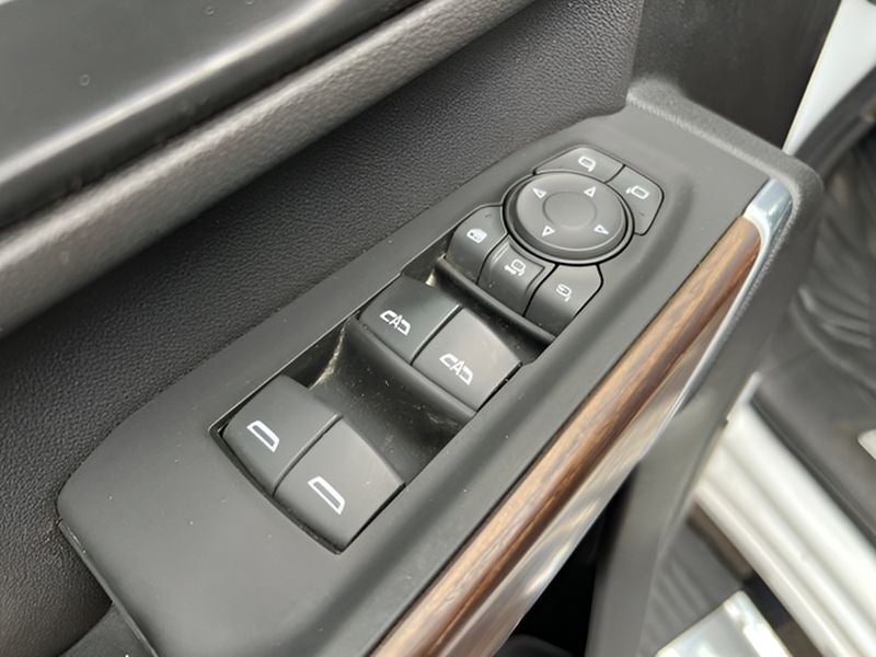 2023 Chevrolet Silverado High Country