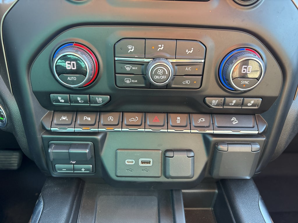 2021 Chevrolet Silverado 1500 4WD Crew Cab Short Bed High Country