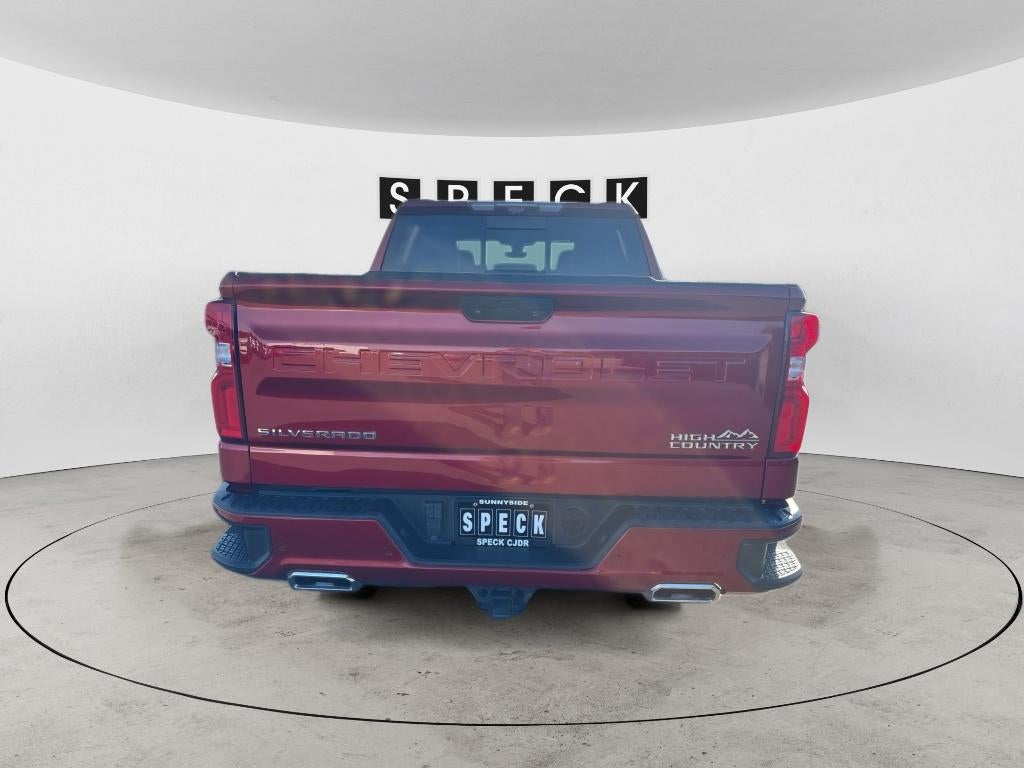 2021 Chevrolet Silverado 1500 4WD Crew Cab Short Bed High Country