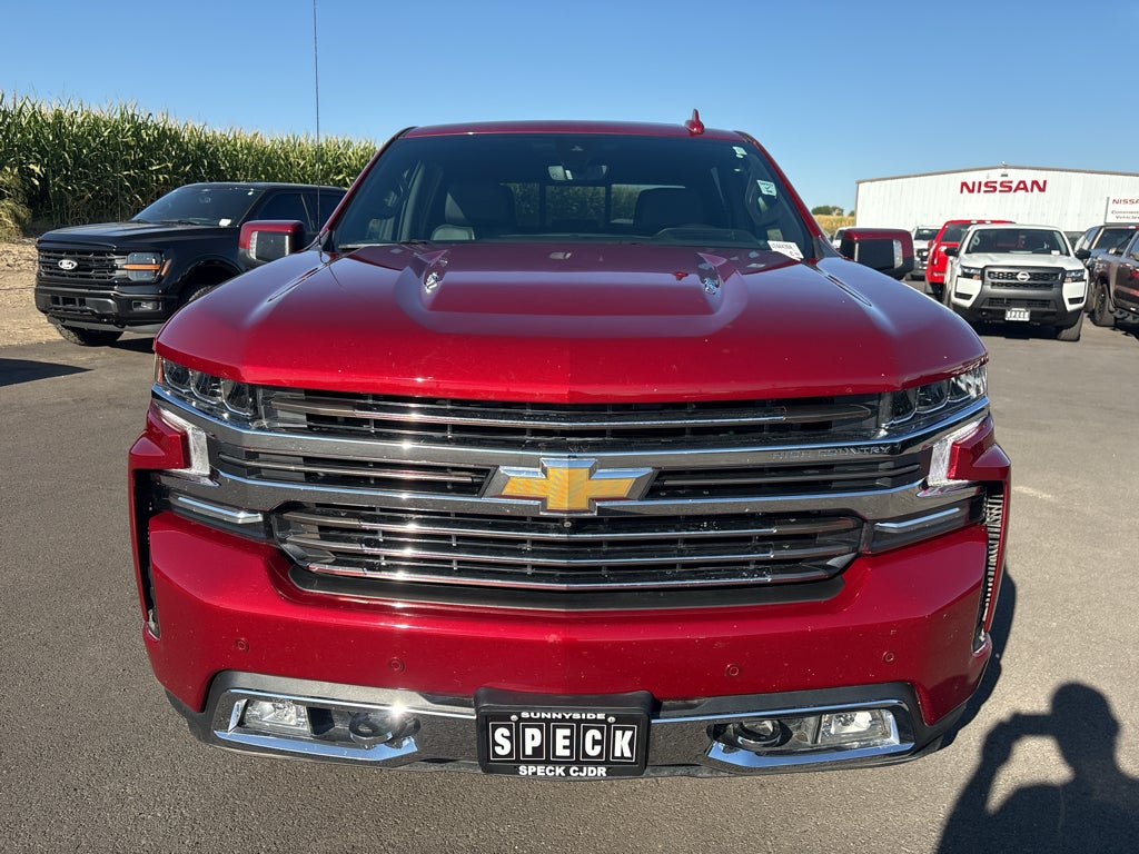 2021 Chevrolet Silverado 1500 4WD Crew Cab Short Bed High Country