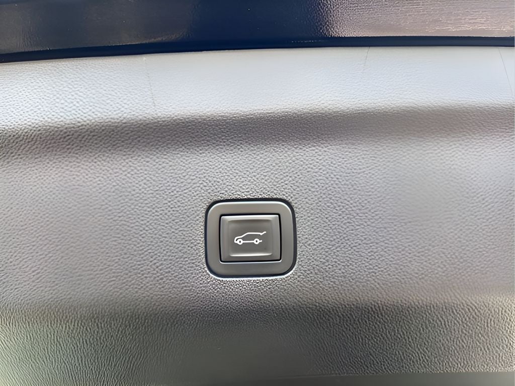 2024 Chevrolet Suburban 4WD RST