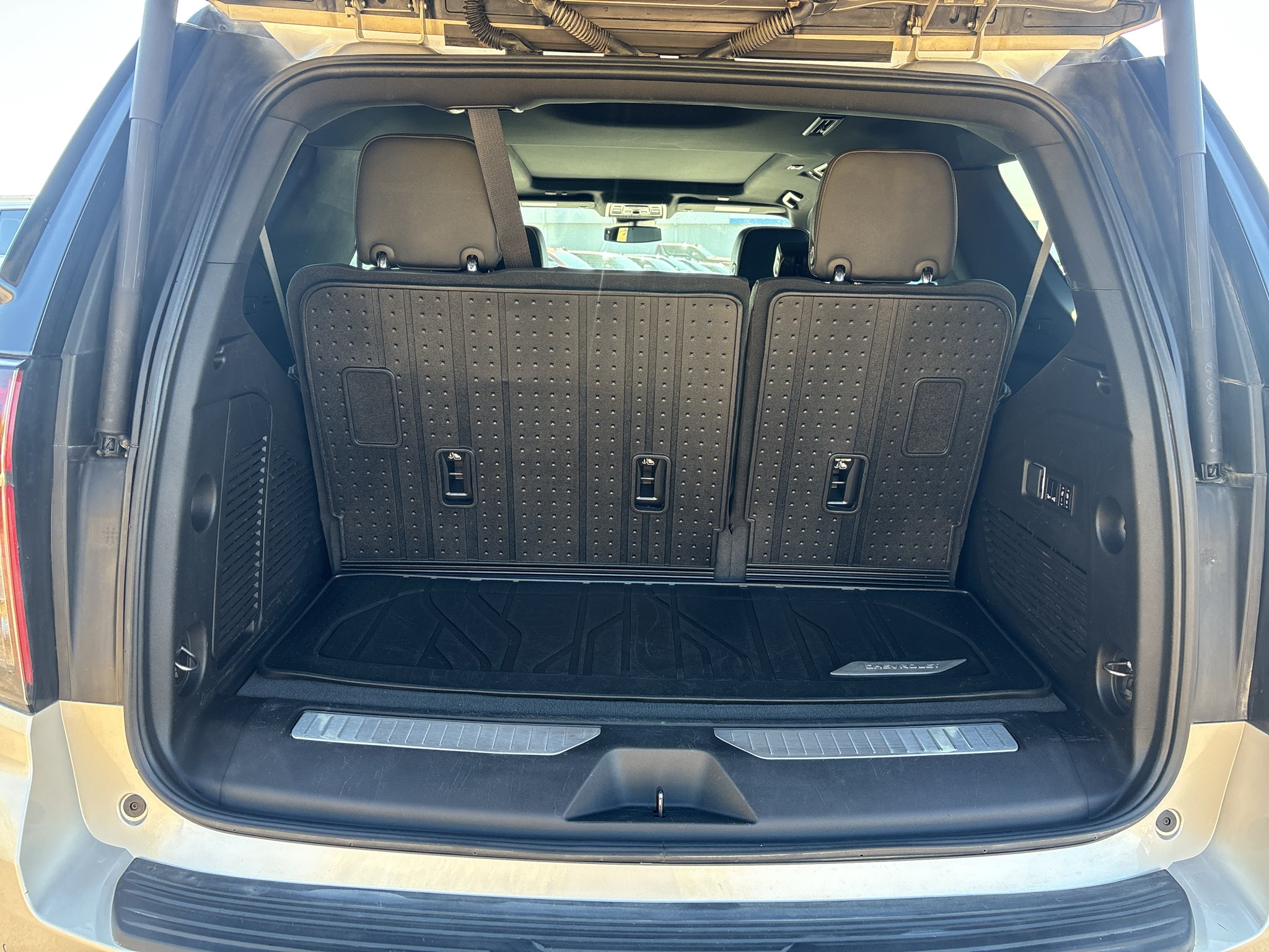 2023 Chevrolet Tahoe 4WD Premier