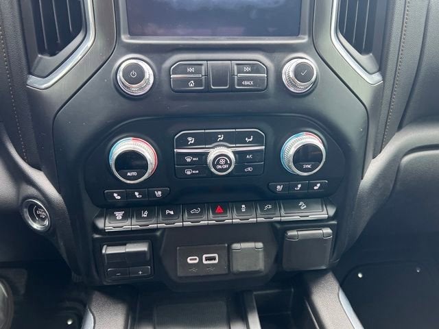 2022 GMC Sierra 2500HD 4WD Crew Cab Standard Bed AT4