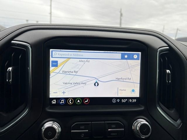 2022 GMC Sierra 2500HD 4WD Crew Cab Standard Bed AT4