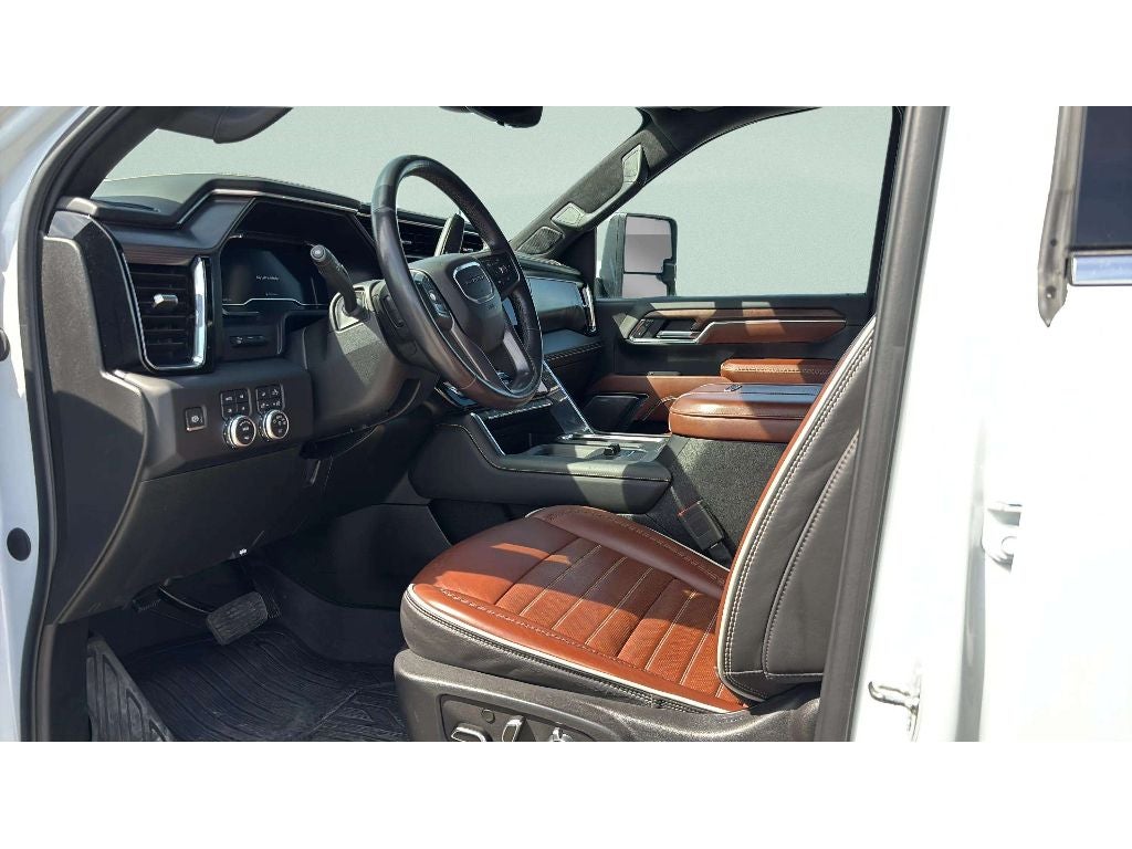 2024 GMC Sierra 3500HD Denali Ultimate