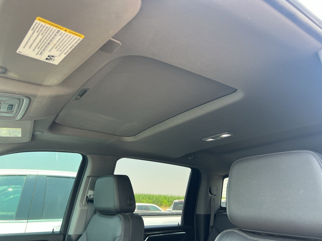 2025 Chevrolet Silverado 2500HD 4WD Crew Cab Standard Bed LTZ
