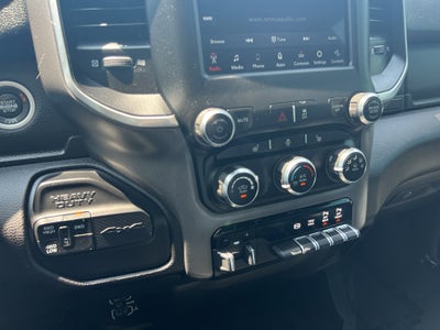 2021 RAM 3500 Big Horn Crew Cab 4x4 8' Box