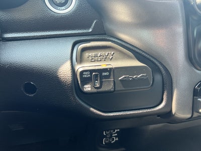 2021 RAM 3500 Big Horn Crew Cab 4x4 8' Box