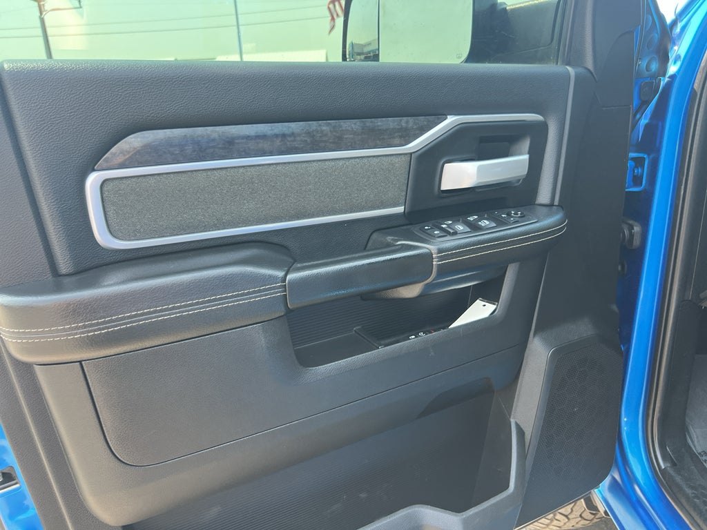 2021 RAM 3500 Big Horn Crew Cab 4x4 8' Box