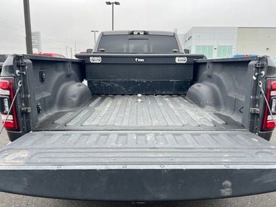 2022 RAM 3500 Laramie Crew Cab 4x4 8' Box