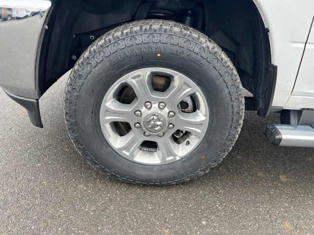 2025 RAM 2500 Big Horn Crew Cab 4x4 8' Box