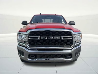 2022 RAM 2500 Tradesman Crew Cab 4x4 6'4' Box