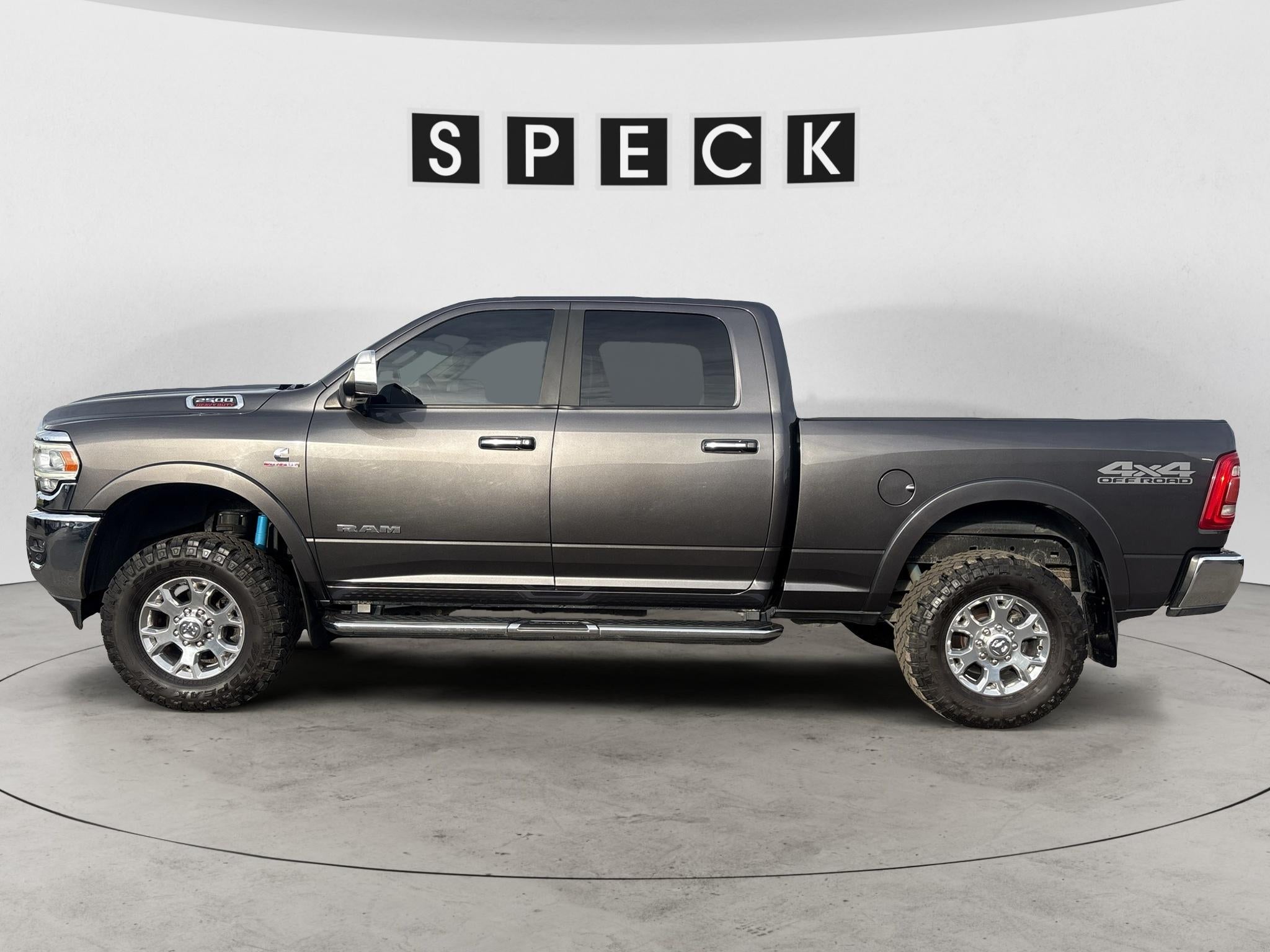 2020 RAM 2500 Laramie Crew Cab 4x4 6'4' Box