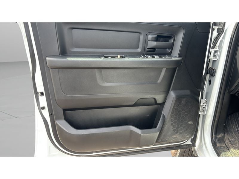 2023 RAM 3500 Chassis Tradesman/SLT/Laramie/Limited