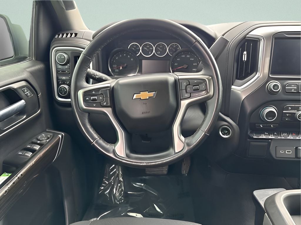 2022 Chevrolet Silverado 1500 LTD 4WD Crew Cab Standard Bed LT