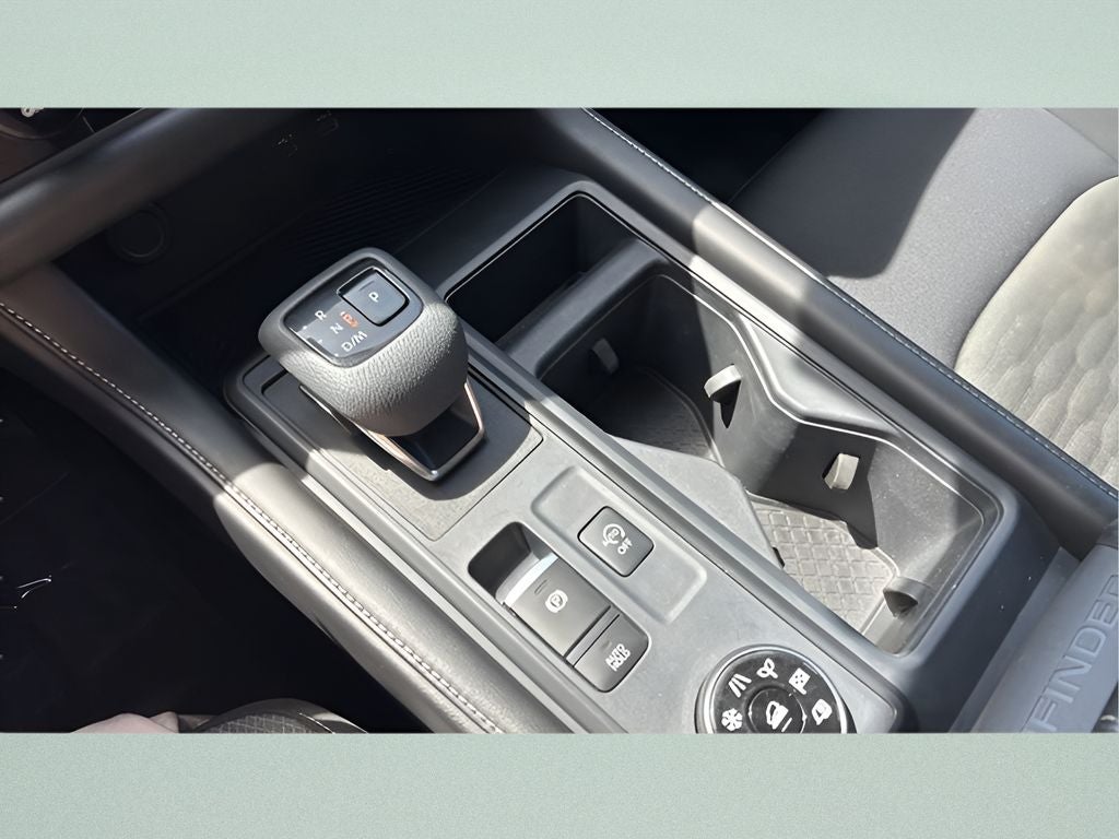 2024 Nissan Pathfinder S 4WD