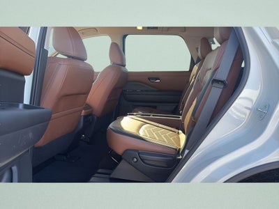 2024 Nissan Pathfinder Platinum 4WD