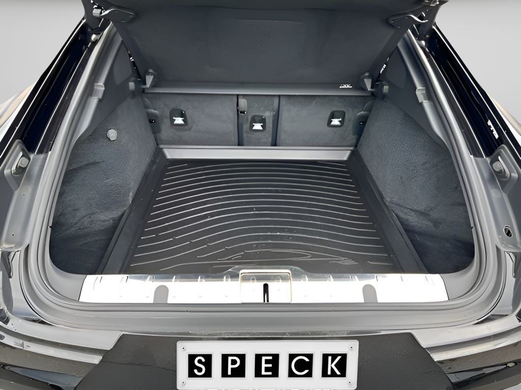 2023 Porsche Panamera 4