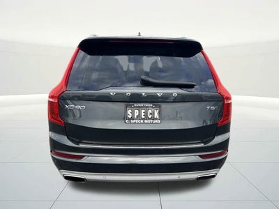 2021 Volvo XC90 T5 Momentum 7 Passenger