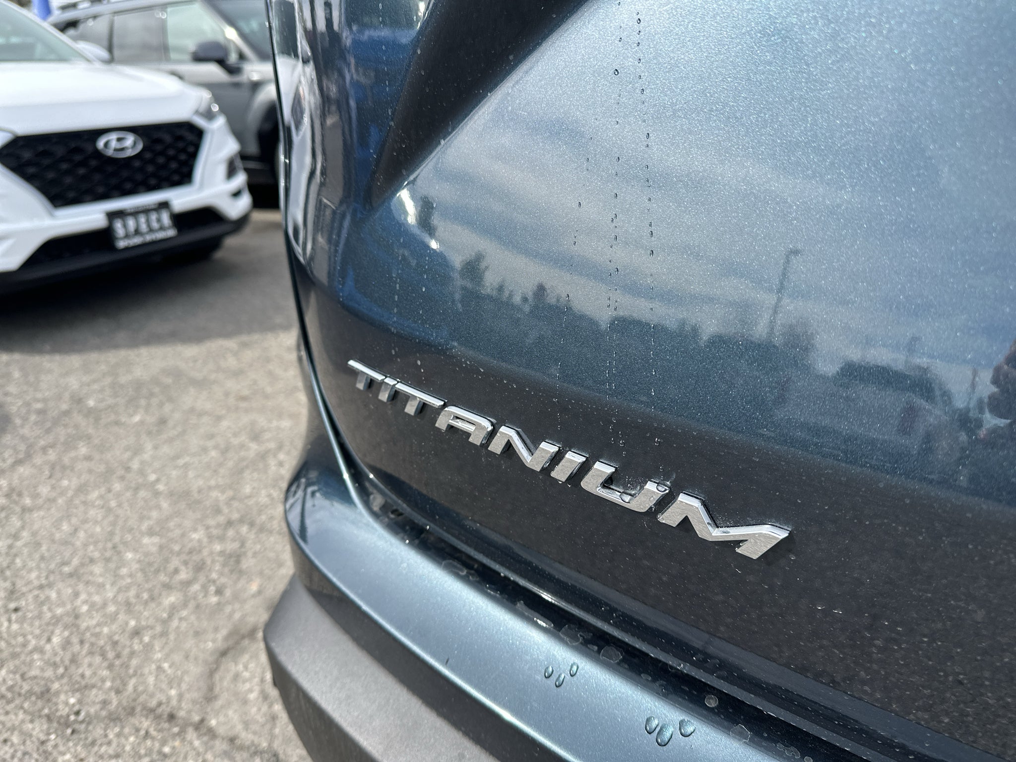 2024 Ford Edge Titanium