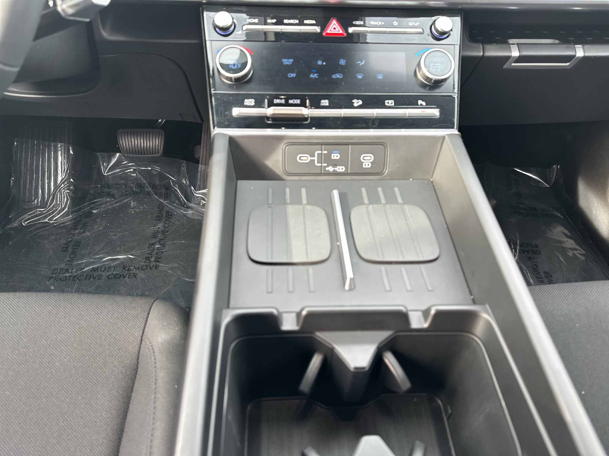 2026 Hyundai Santa Fe Hybrid SE