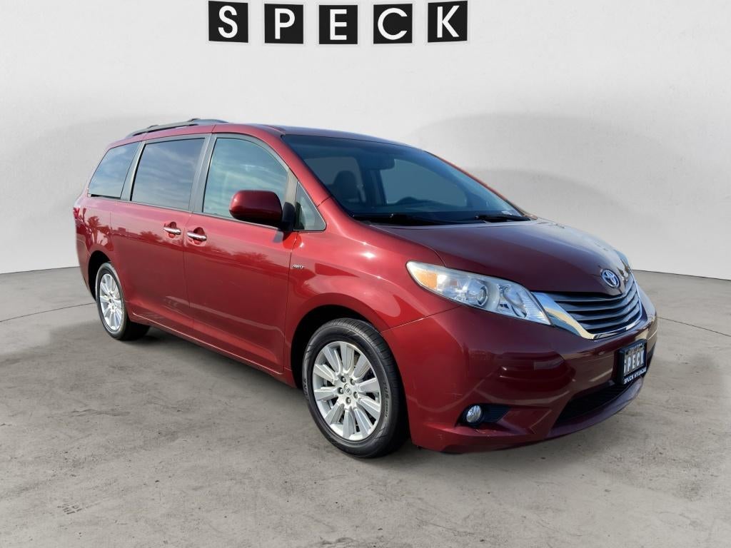 2017 Toyota Sienna XLE