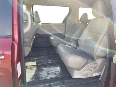2017 Toyota Sienna XLE