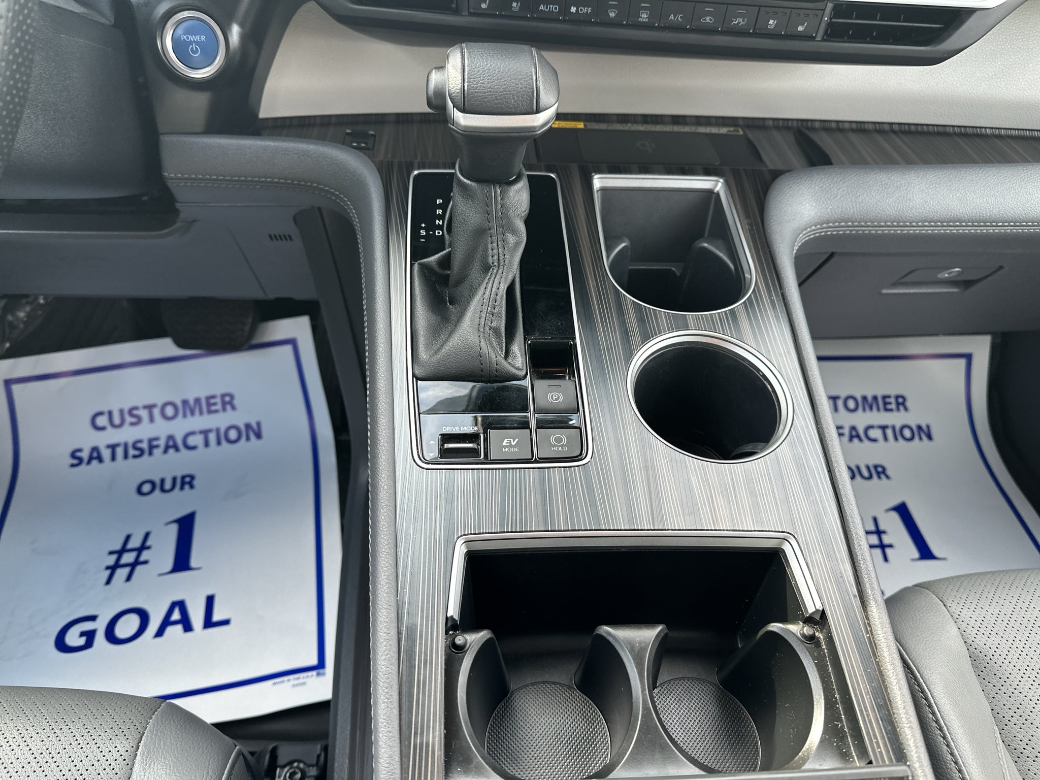 2024 Toyota Sienna Limited
