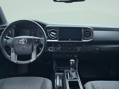 2017 Toyota Tacoma SR5 V6