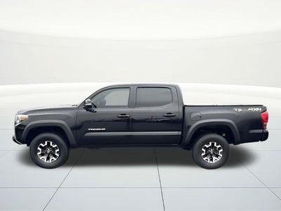 2017 Toyota Tacoma SR5 V6