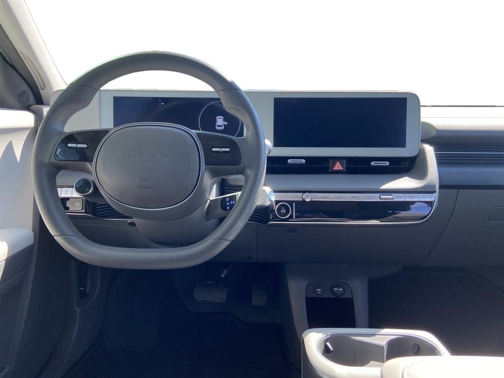 2024 Hyundai IONIQ 5 SE