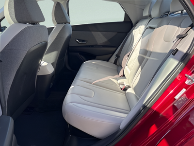 2025 Hyundai Elantra Hybrid Limited