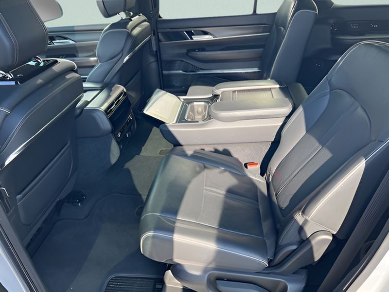 2024 Jeep Grand Wagoneer L Series II