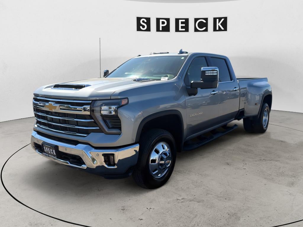2025 Chevrolet Silverado LTZ