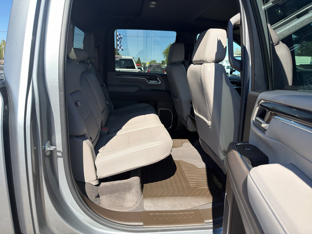2025 Chevrolet Silverado LTZ