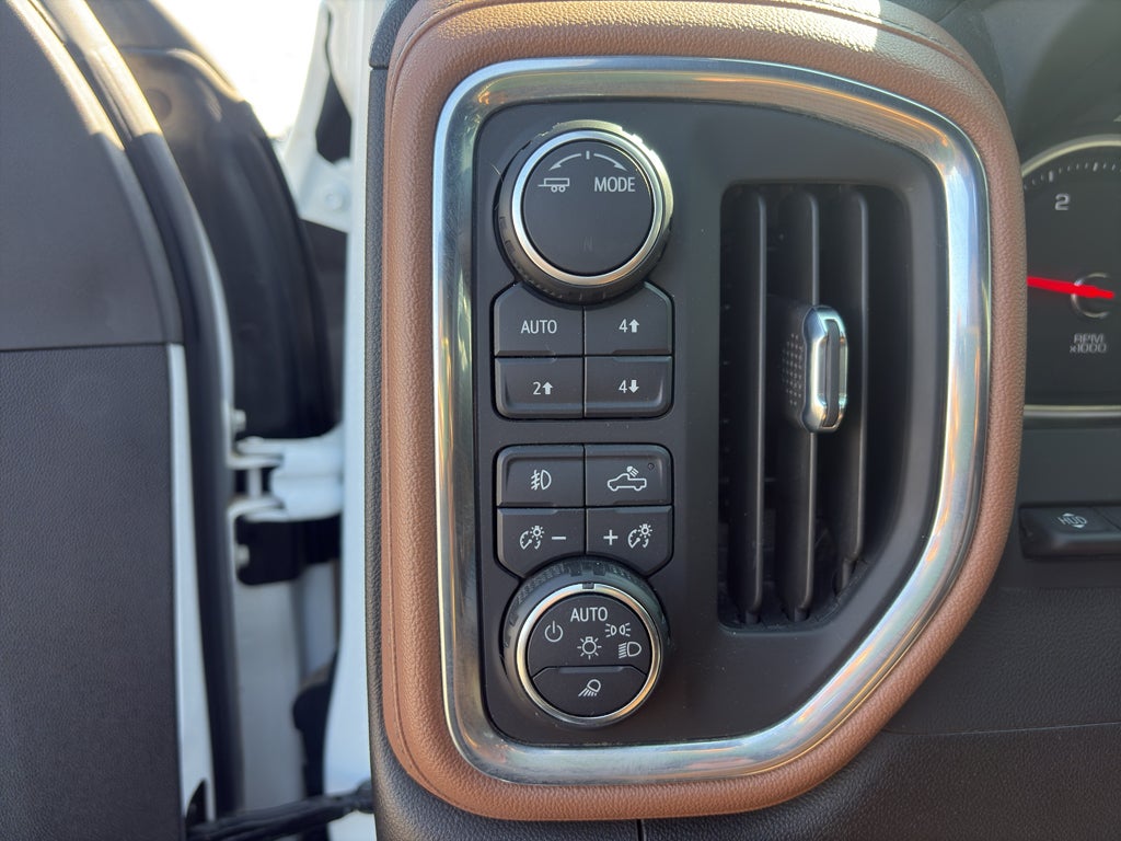 2023 Chevrolet Silverado High Country