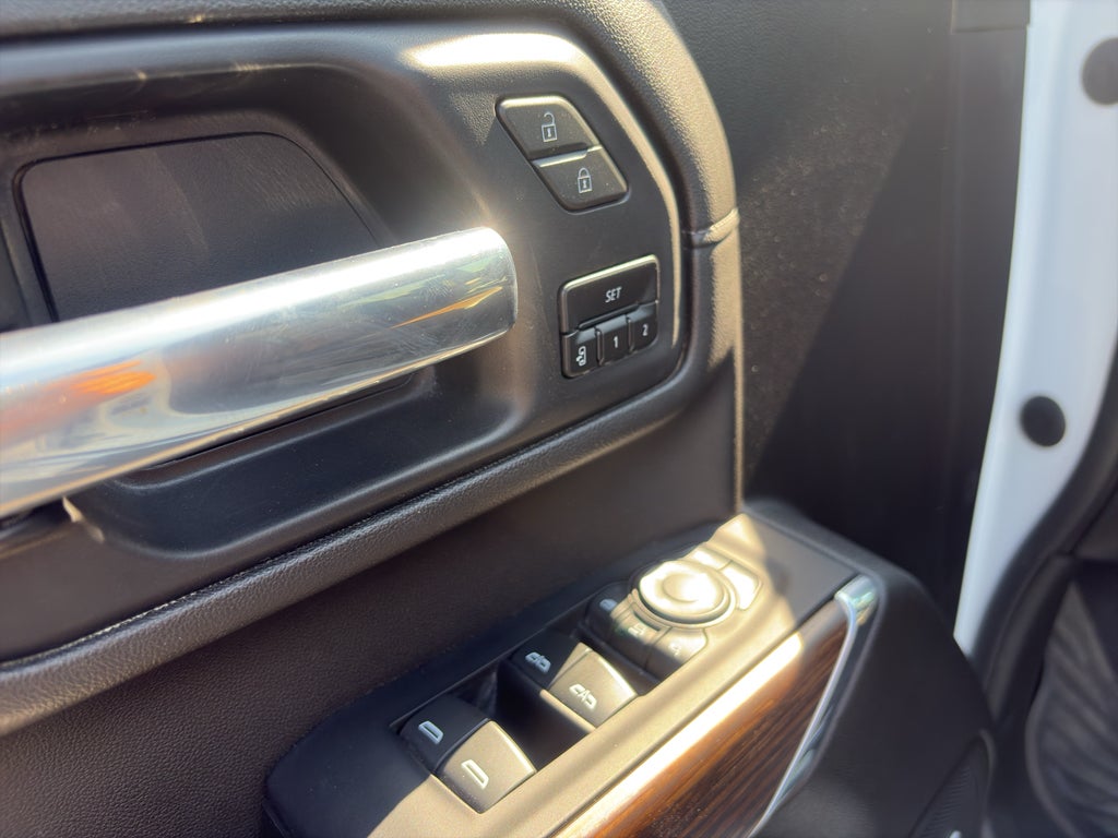 2023 Chevrolet Silverado High Country