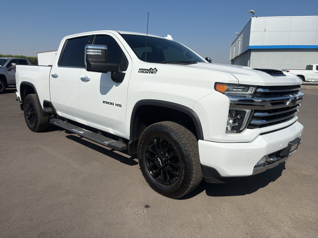 2023 Chevrolet Silverado High Country