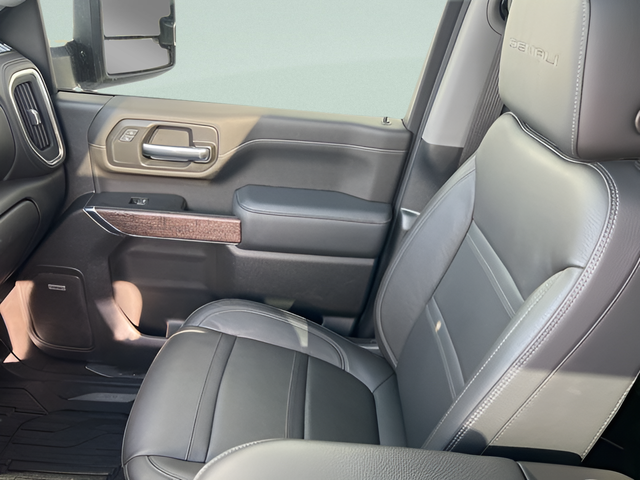 2022 GMC Sierra 3500HD Denali