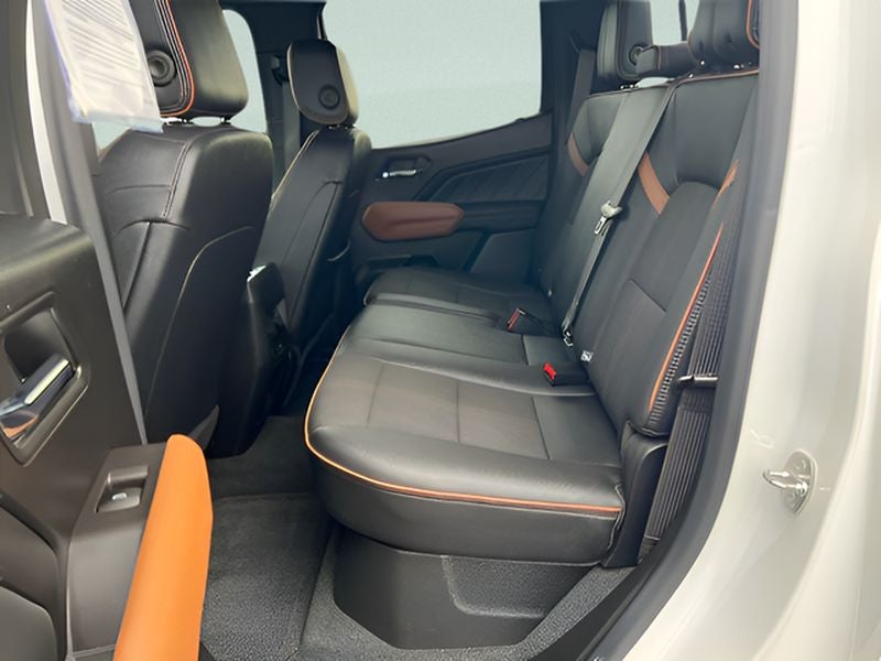 2023 GMC Canyon AT4