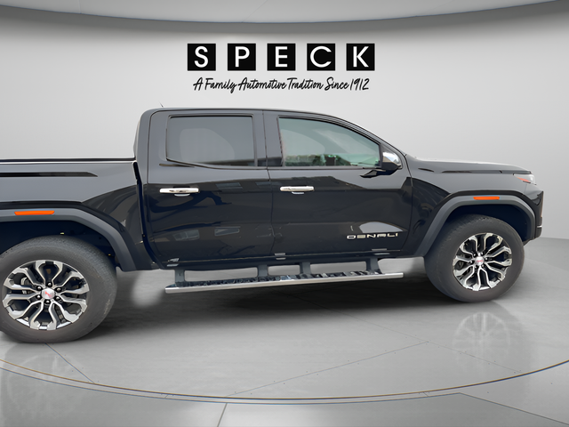 2024 GMC Canyon Denali